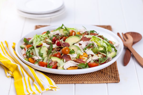 CHICKEN BLT SALAD